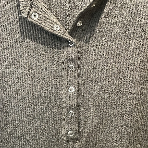 Aerie soft fleecy ribbed lounge romper - Picture 3 of 6